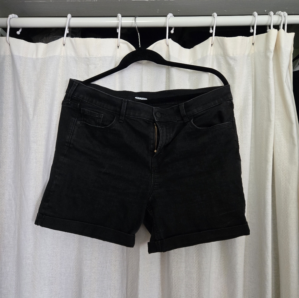 Old Navy Black Women's Shorts